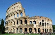 Roma; prevenzione al Colosseo con la dotazione di un defibrillatore