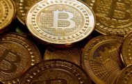 Venerdì nero per i bitcoin, crollano dopo una impennata