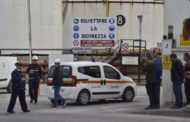 Esplodono due serbatoi al porto di Livorno, due i morti